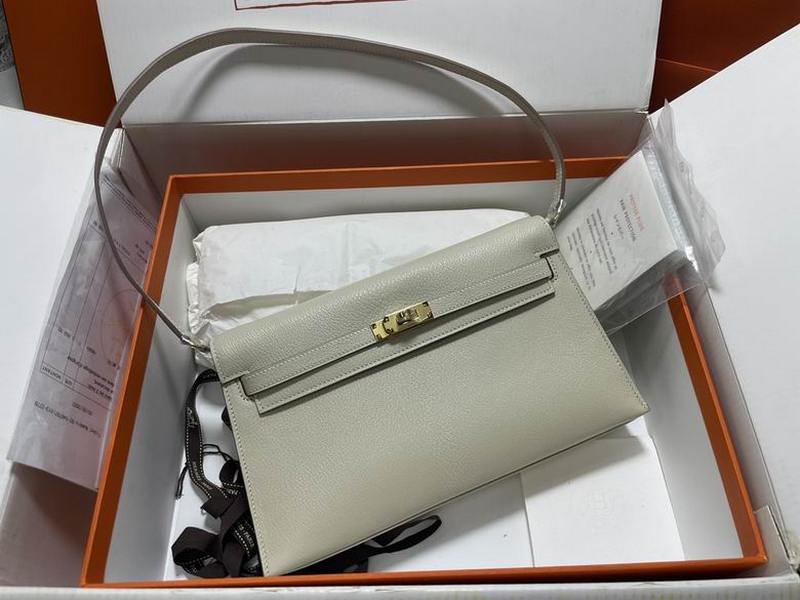 Hermes Handbags 67